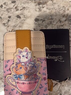 Loungefly Pink Aristocats Teacup Cardholder with Mustard Strap